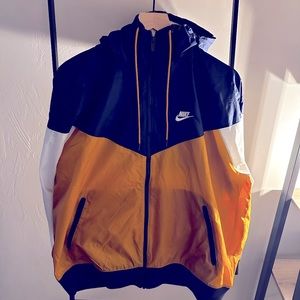 Nike CLASSIC WINDRUNNER Jacket